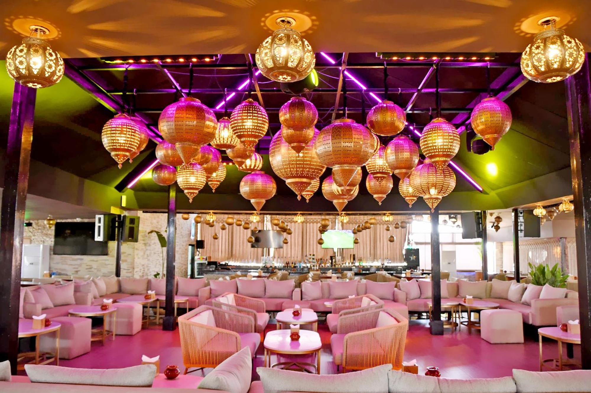 555 Hotel Clubbing Adults Only Marrakesh Exterior photo